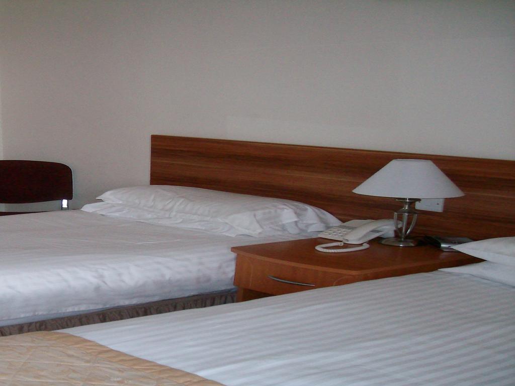 The Lauderdale Hotel Ruang foto